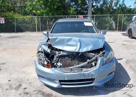 2012 Honda Accord 3.5 Ex-L z USA, uszkodzony, nr VIN 1HGCP3F88CA027065